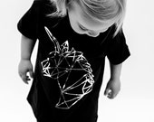 Unicorn geometric toddler t-shirt in black