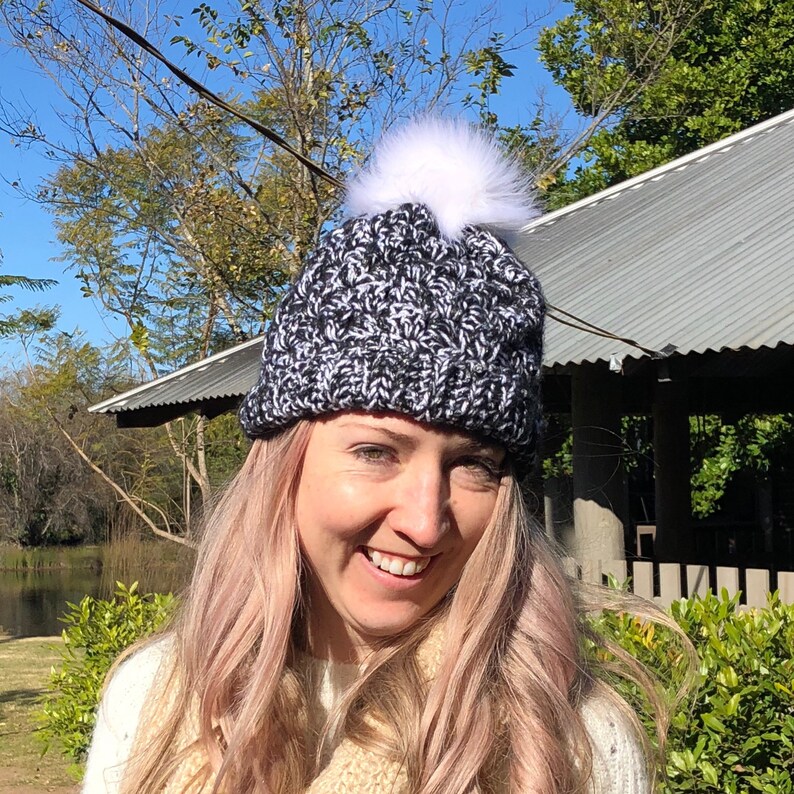 version C2C Beanie Pattern U.S