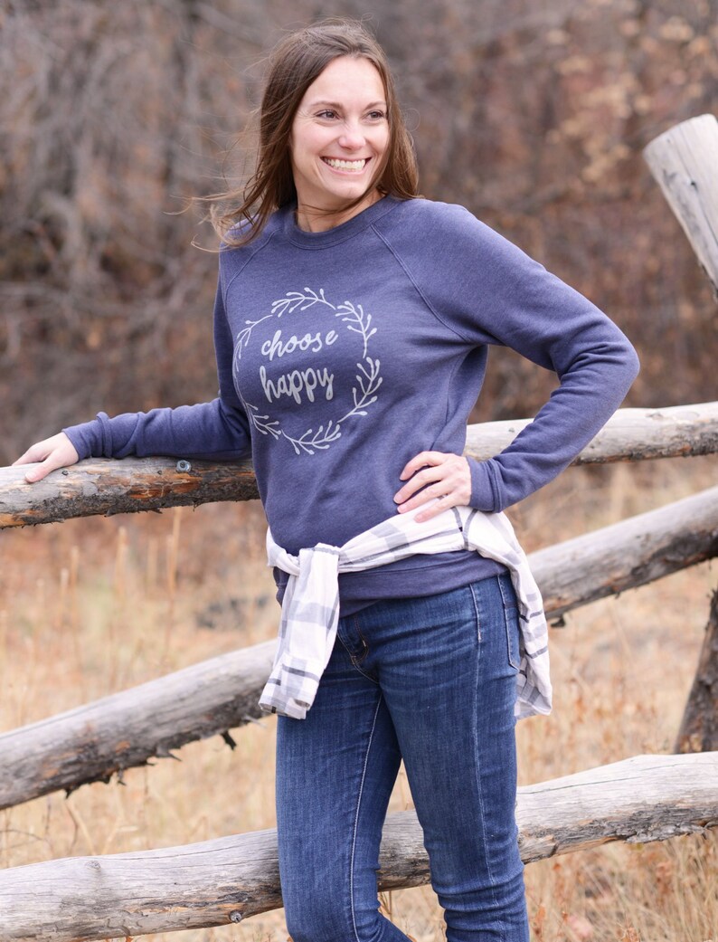 Choose Happy Crew Neck Raglan Sweatshirt Sweatshirt Christmas XS S M L XL 2XL Ladies Ladies Sweatshirt Warm and Cozy Gifts for Her