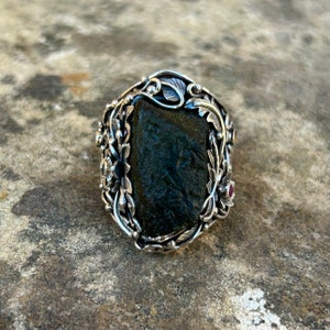 Moldavite Ring, Floral Ring, Sterling Silver, Leaves design, Genuine Moldavite, Moldavite Jewelry, Organic Jewelry, 8 1/2 US Size (1525)