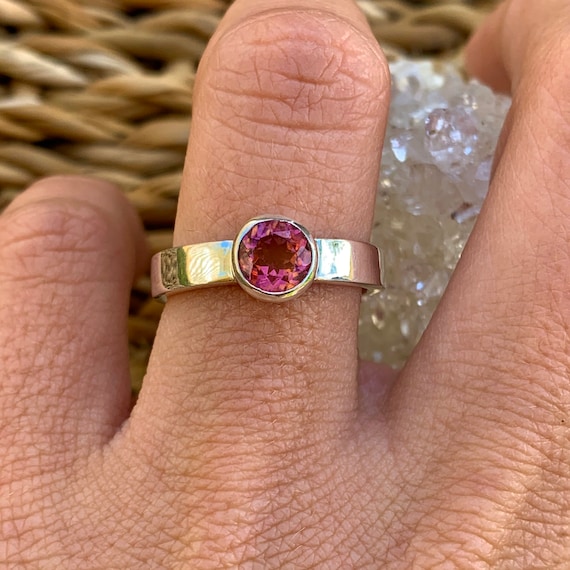 トルマリンリング。シルバー925。7 1/2 USサイズ (579) - Etsy 日本