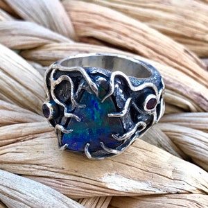 Boulder Opal Ring, Australian Boulder Opal, Sterling Silver Ring, Silver 925, Sapphire Ring, Roots Ring, 8 US Size (235)