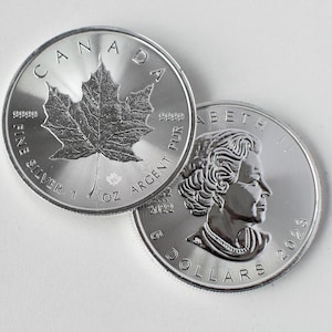 Feinsilber Elizabeth II Münze, 1 oz. Ahornblatt Kanada 5 Dollar Silbermünze