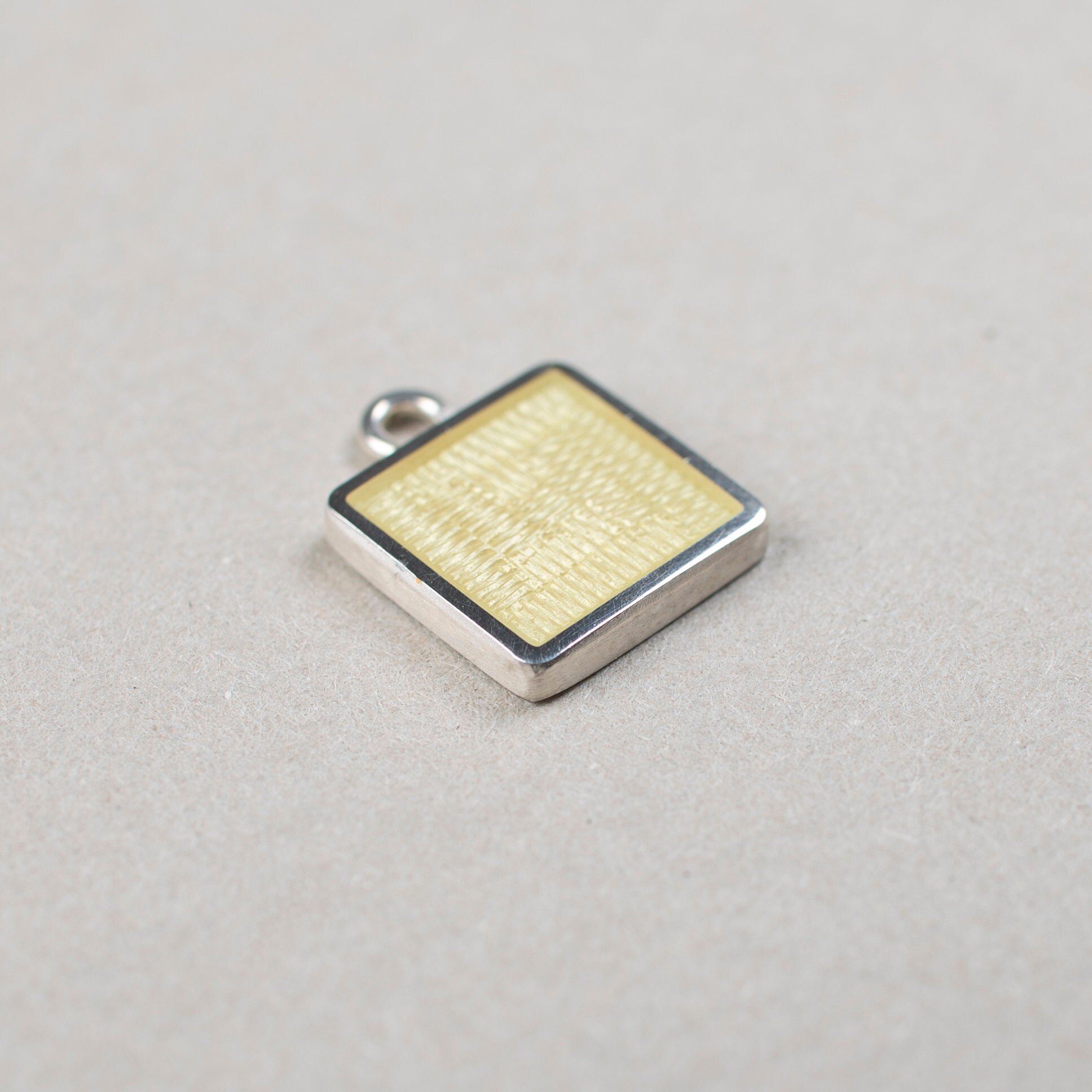 Pale Gold Transparent Enamel Powder No. G760A (25g, 50g, 100g) - Etsy