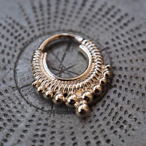 Goldener Sahara Piercing Ring passend für Septum, Helix, Tragus, Nasenring 2 Micron vergoldet