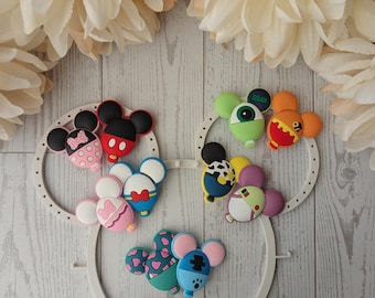 Mickeys Charm Squad – Bunte Disney-Anhänger – Krokodil-Anhänger-Set (10 Stück)