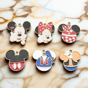 Disney Emaille Anhänger - Mickey, Minnie, Goofy und Donald Duck