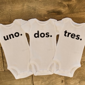 Triplet Bodysuit Set, Triplet Outfit, Outfit for triplets, new baby, baby reveal outfit, maternity gift, gender reveal, uno, dos, tres baby