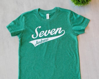 T-shirt vert chiné personnalisé pour le 7e anniversaire d'un garçon