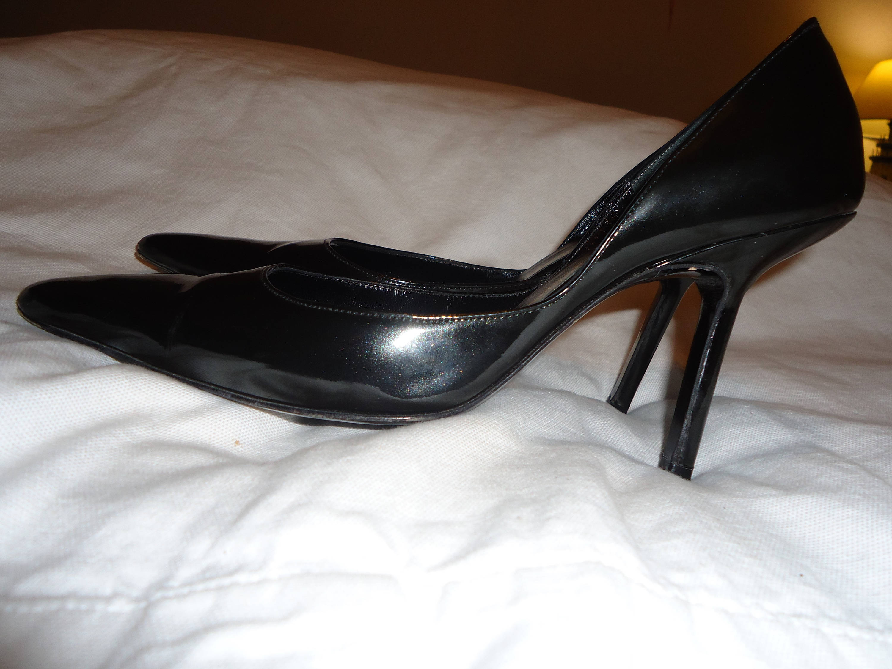 yves saint laurent heels sale