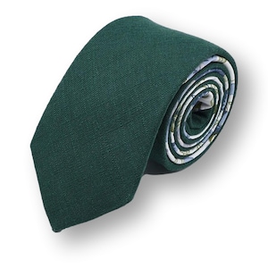 EMERALD Green Tie, Vintage Floral Necktie, Skinny Men&#39;s Tie