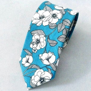 NANA Floral Tie, Vintage Floral Necktie, Skinny Men&#39;s Tie