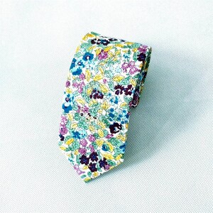 BOSIE Men&#39;s necktie, Floral necktie, Floral Skinny Tie, Skinny Men&#39;s Ties, Skinny tie, Cotton Skinny Tie.