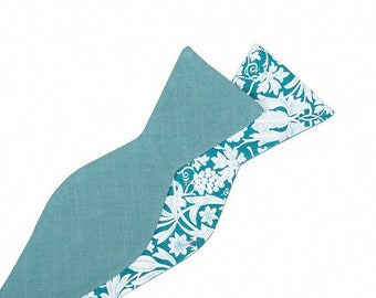 Mint-Green Self tie Bowtie. Mens Self-tie bowtie. Two Sided. Two Styles