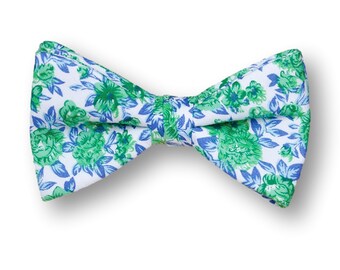 Pre-tied Bowtie. Mens Pre-tied bowtie. Pre-tied Bowtie