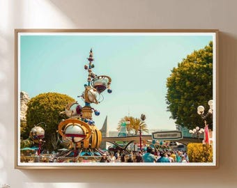 【新品】ディズニー テーマパーク 額装ポスター 「バズライトイヤー」 新品】ディズニー テーマパーク 額装ポスター 「バズライトイヤー」