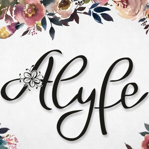 Font digitale, font Alyfe, font scritto a mano, iniziali decorate, font monogramma, carattere tipografico scritto a mano, uso commerciale, download immediato