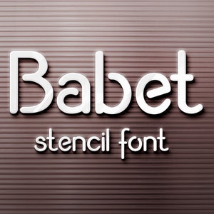 Może przedstawiać: Biały tekst 3D na brązowym paskowanym tle, który brzmi "Babet stencil font".