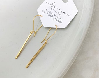 Dainty Bar Earrings // Modern Statement Piece // Silver + Gold // Classy Earrings // Lightweight Minimal Earrings