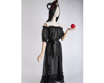 Vestido camisero de gasa con hombros descubiertos, estilo gótico renacentista (hecho a medida).