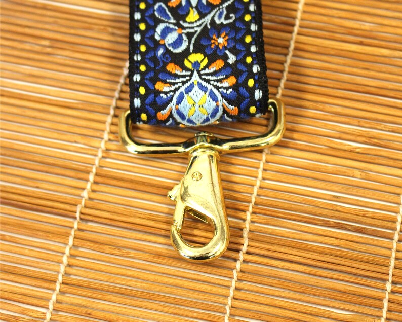 Walker And Williams HP-29-MET Woven Vintage Guitar Style Crossbody Purse Strap Blue and Gold & Brushed Crome Slider bild 8