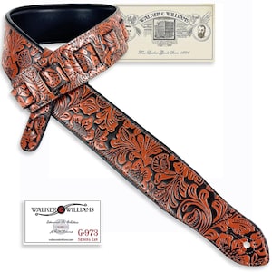ヴォルフガング・ティルマンズ Walker & Williams G-973 Latigo Tan Padded Leather Guitar