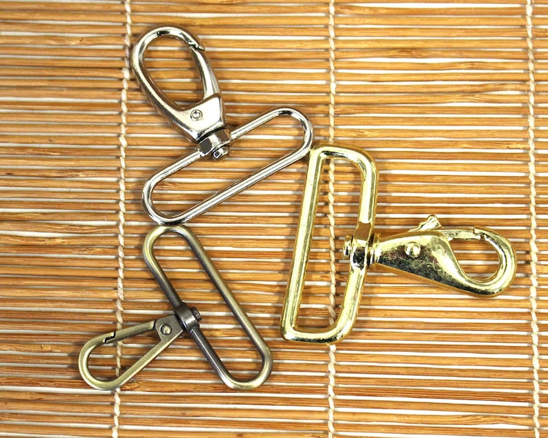 Walker And Williams HP-29-MET Woven Vintage Guitar Style Crossbody Purse Strap Blue and Gold & Brushed Crome Slider bild 9