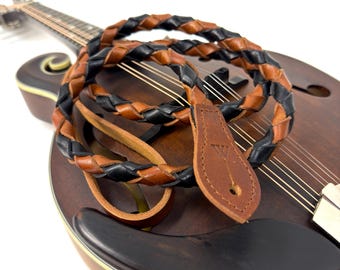 Walker And Williams M-51-CHT/BLK Throwback Series Chestnut Brown And Black Grain Leather "Twist" Mandolin Strap For F And A Type Mandolins