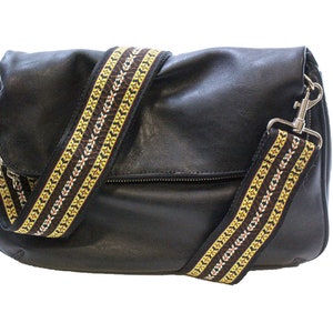 Walker & Williams HP-24 Woven Vintage Guitar Style Crossbody Purse Strap with Sunflower Pattern