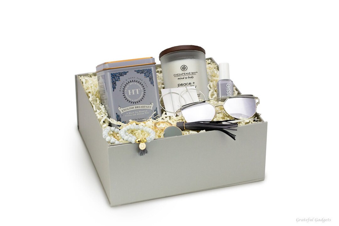 Women's Gift Box, Complete Womens Gift Set, Bridesmaid Sunglasses