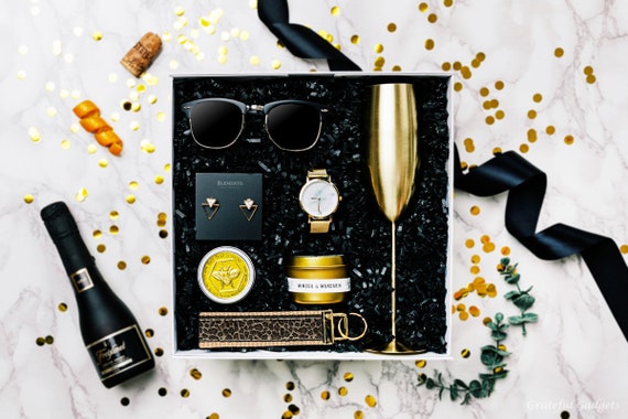 Mimosa Gift Box