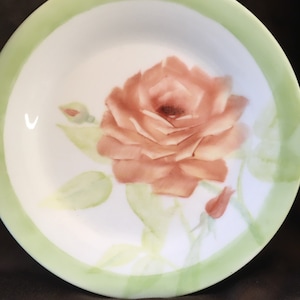 Variety of beautiful decorative plates to choose from.