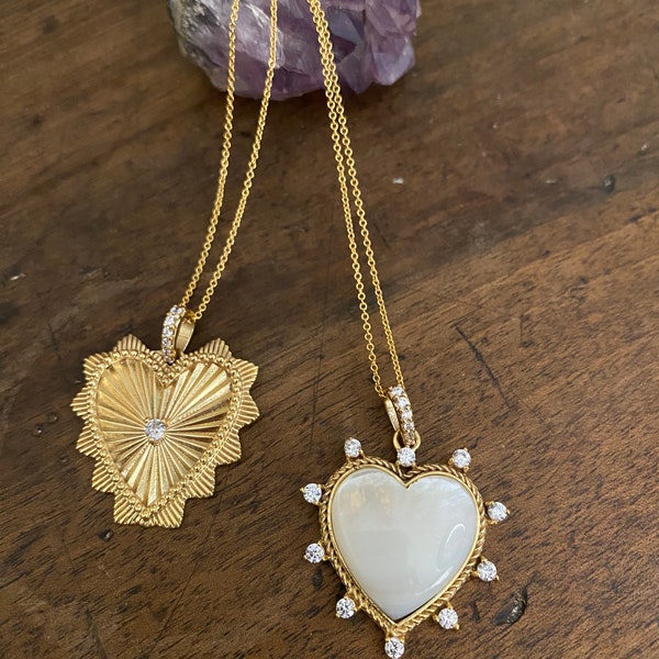 Collier cœur saint Valentin nacré ou or rempli avec les diamants avec une chaîne luxe , collier coeur pendentif avec une chaîne remplie d'or