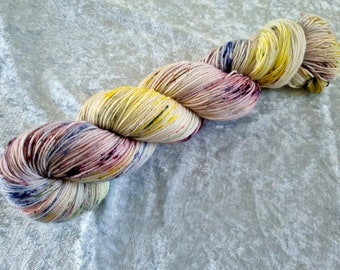 Fairy Lights 2022: Handdyed Merino superwash fingering weight sock yarn.