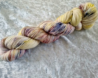 Fairy Lights 2022: Handdyed BFL/ Blue Faced Leicester superwash fingering weight sock yarn.