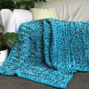 Turquoise Textured Crochet Throw Blanket, Kids Room, Blue Decor Bedding ...
