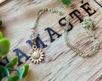 Sunflower Necklace, Sunflower Necklace Gold, Sunflower Necklace Dainty, Crystal Necklace Wire Wrapped, Crystal Necklace, Sunflower Jewelry