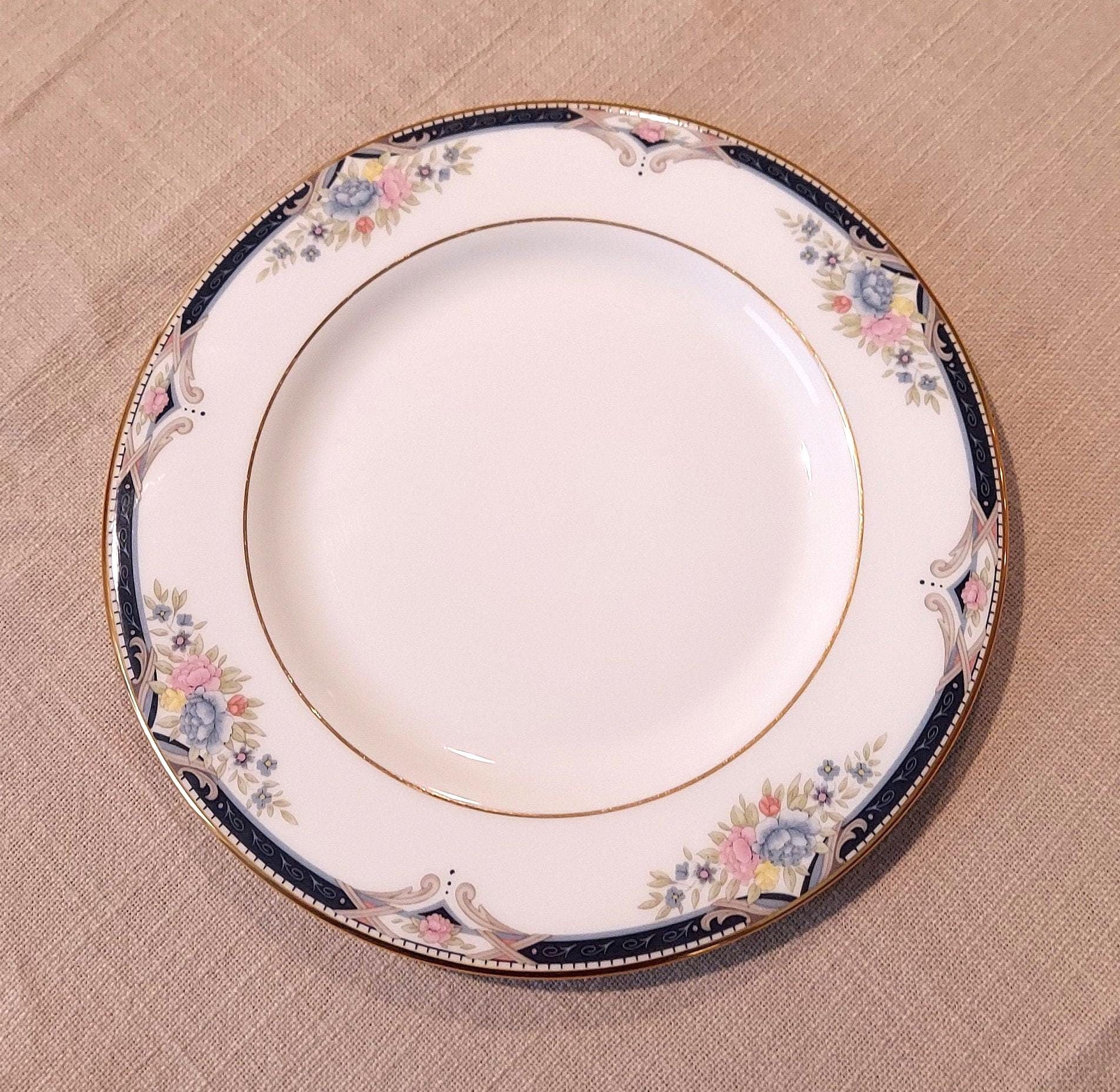 未使用　LENOX ABIGAILプレート4枚×4セット　レストラン　お祝い 891266_W10_2400x.jpg?v=1760105983