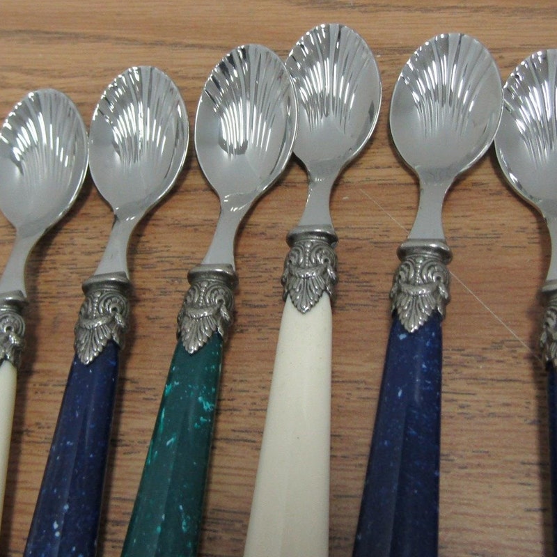 Oneida Classic Shell Demitasse Spoons – Set Of 4, 4.5-Inch Stainless Steel