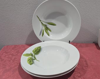 Cuencos para pasta vintage de Crate & Barrel con diseño de hierbas de jardín. El precio es por dos cuencos.