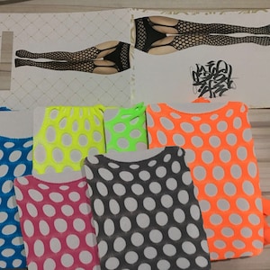 1 Color 1 Pack Rage Mob™ Clothing&#39;s Circle Fishnet Thigh High Stockings
