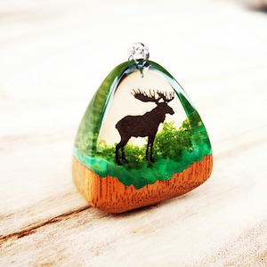 Stag jewellery, Reindeer pendant, Deer necklace, Wood resin artwork, Wildlife gift