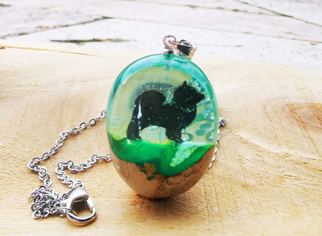 Handmade Dog Jewelry, Spitz Dog Pendant, Dogs Wood Resin Pendant, Dog