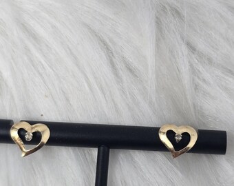 14k Solid Gold Diamond Heart Stud Earrings Petite