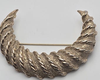 Vintage Les Bernard Large Textured Gold‑Tone Crescent Brooch