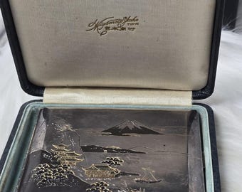 Miyamoto Shoko Étui à cigarettes japonais en argent 950 Mt Fuji