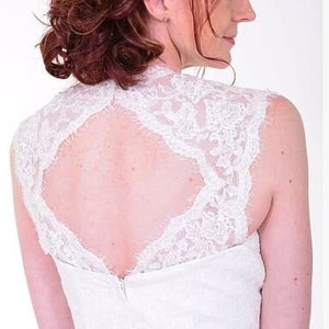 Keyhole Open Back Lace Straps Detachable Removable for Wedding and Bridal Gowns in White and Ivory Sizes 8-22