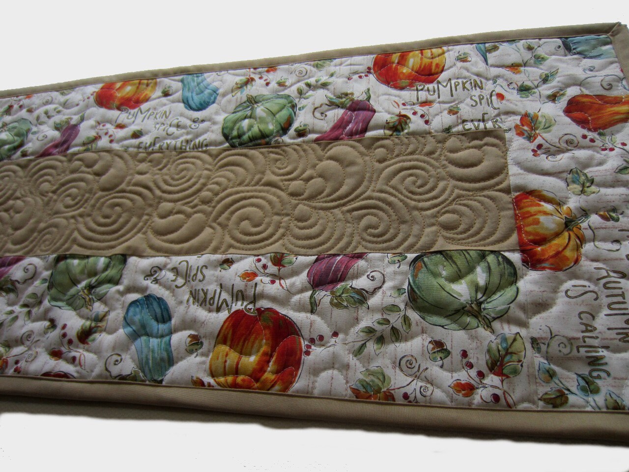 Fall Pumpkins and Gourds Quilted Table Runner Seasonal Autumn - Etsy