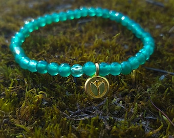 Green Onyx and Vermeil Lotus Flower Charm Stretch Bracelet, Yoga Bracelet, Yogi Gift,