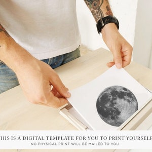 Puede incluir: Una plantilla digital imprimible en blanco y negro con una luna llena con una superficie texturizada. El texto "THIS IS A DIGITAL TEMPLATE FOR YOU TO PRINT YOURSELF NO PHYSICAL PRINT WILL BE MAILED TO YOU" est&aacute; en la parte inferior de la imagen.